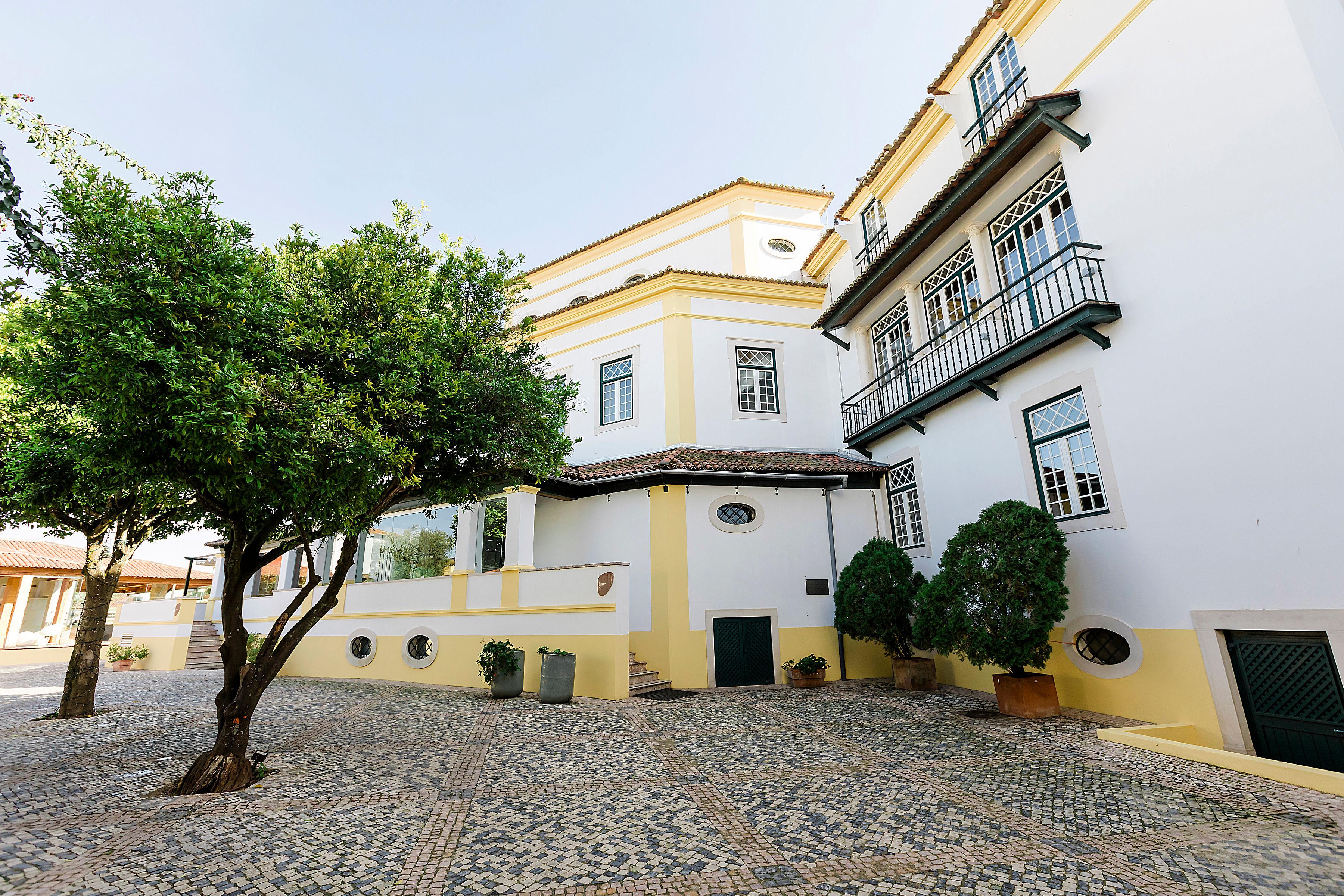 Hotel Lusitano Голеган Экстерьер фото